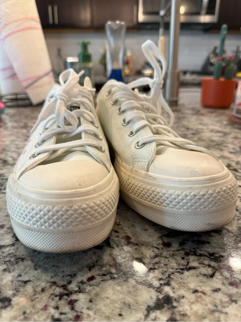 White Floral Embroidered Low-Top Platform Converse - Picture 8 of 9